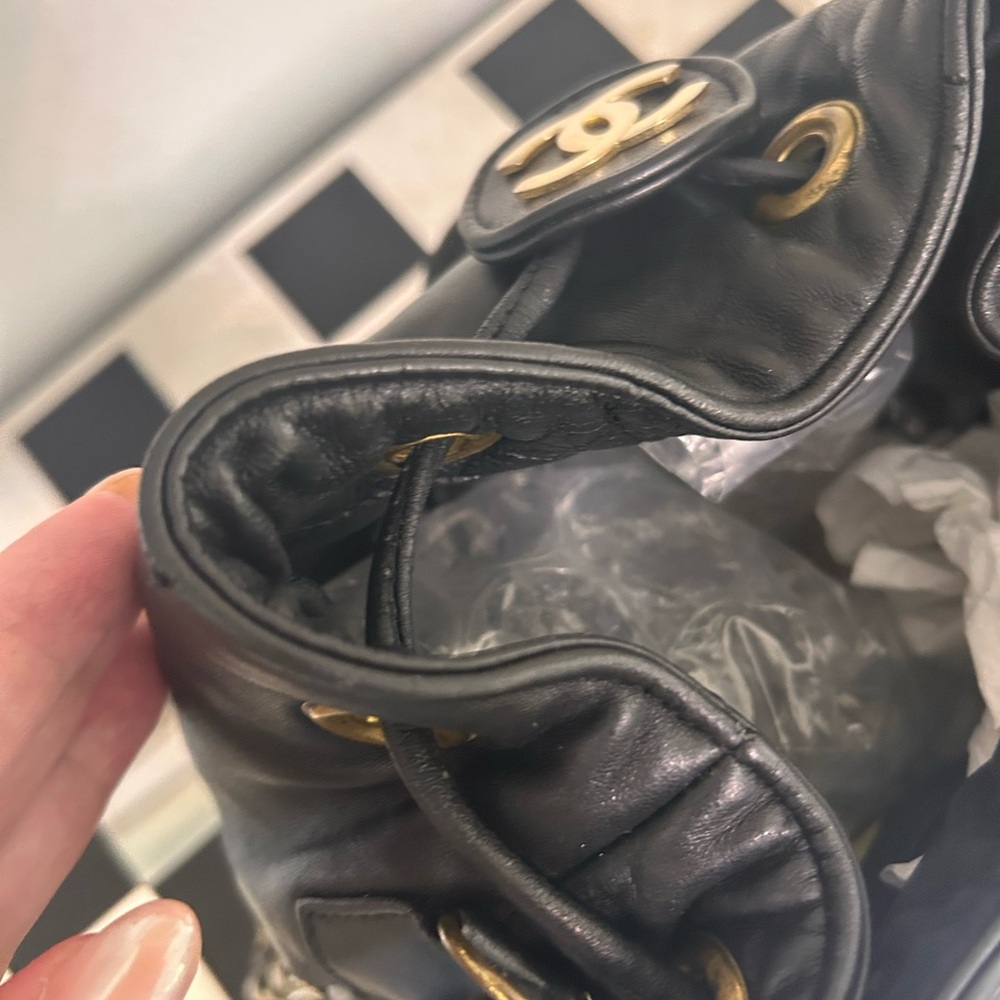 SOLD Chanel Black Leather BUCKET🔥 Bag Needs Leather Strap replacement - Picture 7 of 12